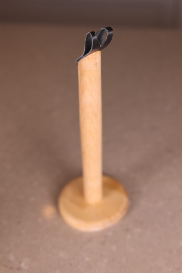 Rulla Birky countertop paper towel holder